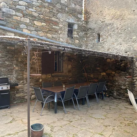 Holiday home Mas De La Pauline Senechas