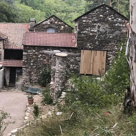 Hébergement de vacances Mas De La Pauline Senechas
